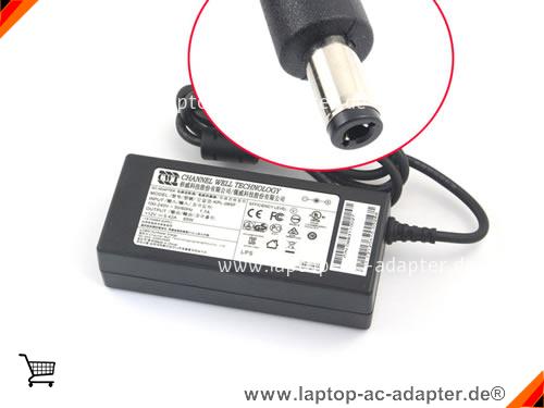 Original CLEVO IIIP MONITOR adapter, 12V 5.42A IIIP MONITOR Notebook Netzteile, CWT12V5.42A65W-5.5x2.5mm