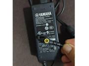 Original YAMAHA TSX-80 laptop Netzteile